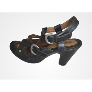 Born Black Leather Strappy Heeled Studded Sandals Buckle Women's 9 Platform